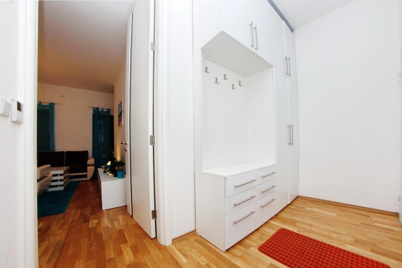 Apartman Centar- Free Parking Apartamento Saraievo Exterior foto